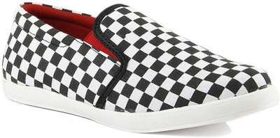 

Dox White Casual Shoes For Men(White)