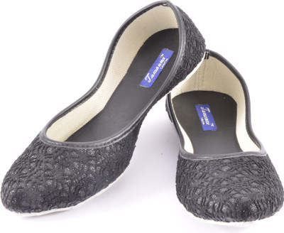 

Tamanna Makdi Jutis For Women(Black