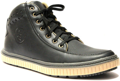 

Guava Pulse- Black Casual Shoes For Men(Black