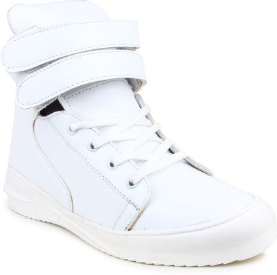 

Jynx urban shark Sneakers For Men(White