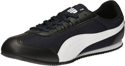 

Puma 76 Runner DP Running Shoes For Men(Black