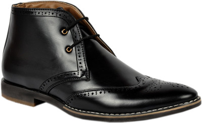 

Footlodge Simple and Good Looking Boots For Men(Black