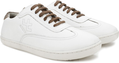 

WROGN Synthetic Sneakers For Men(White
