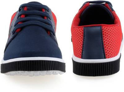 Gusto Casuals, Sneakers