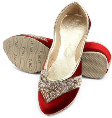 

Tashi Stylish Maroon Red For Women(Maroon