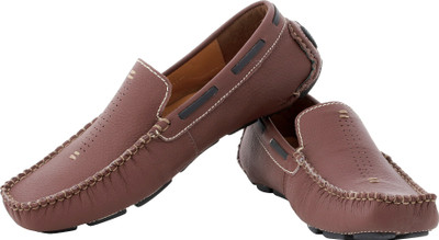 

tZaro Loafers For Men(Maroon)