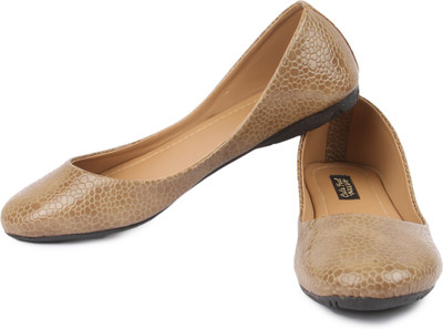 

Nayra Creations Bellies For Women(Brown