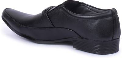 Baaj Slip On