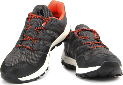 

ADIDAS SLINGSHOT TR M Running Shoes For Men(Multicolor, Dgsogr/cblack/solred