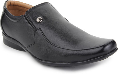 

Vilax Slip On Shoes For Men(Black)