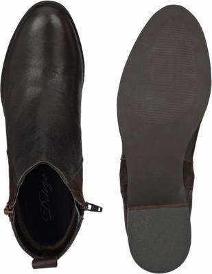 Delize Slip On