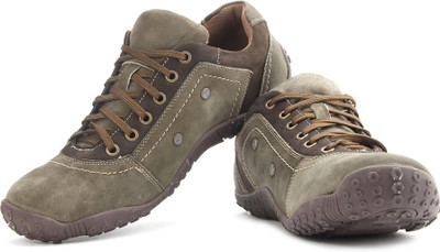 

Proterra Outdoors Shoes For Men(Khaki)