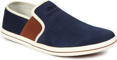 Spunk Dart Sneakers