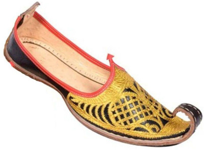 

Sunlife Mehta'S Mojaris For Men(Yellow
