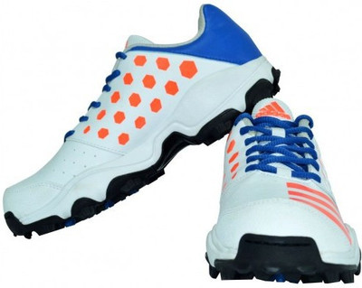 

ADIDAS SL 22 TRAINER16 Cricket Shoes For Men(White, Black, White/blubea/presil/solre