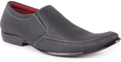 

Zapatoz Black Slip On For Men(Black