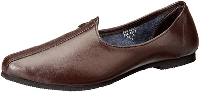 22 OFF on Bata Jalsa Jutis For Men Brown on Flipkart