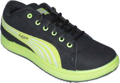 

Lancer TS-164_blk_pgrn Casual Shoes For Men(Black, Green, Blackpakgreen