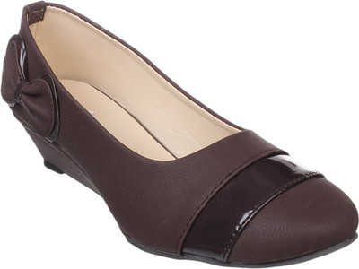 

Bare Soles Dutch Heel Belly Bellies For Women(Brown)