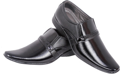 

Prolific Boss Slip On Shoes For Men(Black)
