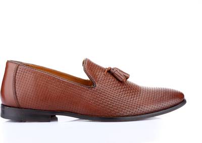 Red Tape Slip On