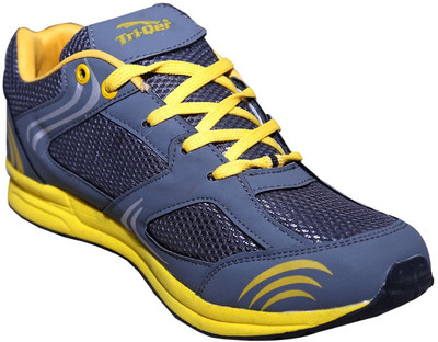 

Triqer TRIQER747 Running Shoes For Men(Grey, Yellow)
