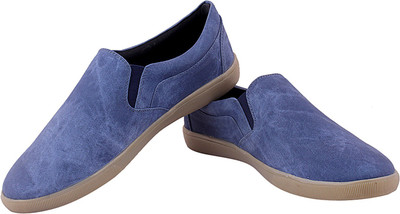 

FUNK RROW Blue Sneakers Sneakers For Men(Blue), Fsbl742-rrow