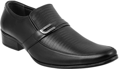 

Mochi Awesome Slip On For Men(Black, 11;black