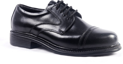 

LeCobbs Stiking Lace Up Shoes For Men(Black