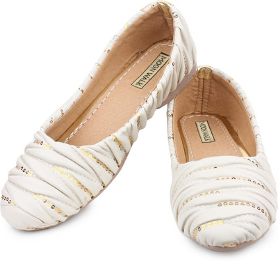 

Moonwalk Bellies For Women(White, Gold