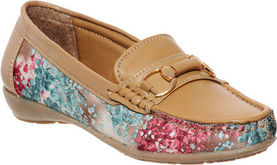 

Bruno Manetti DVS-008-LB Loafers For Women(Tan, Camel