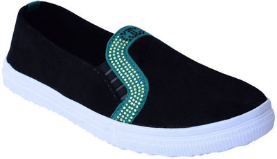 

Madeinmyindia Casuals For Women(Black, Green)