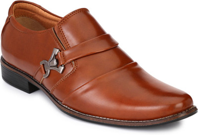 

Fentacia Slip On For Men(Tan