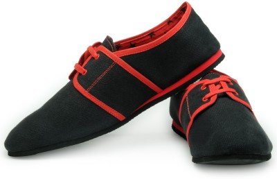 

FUNK Dox Black Canvas Shoes For Men(Red, Black