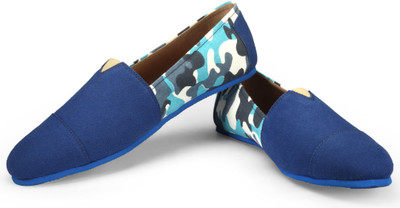 

FUNK Soug New Blue Canvas with Blue Army Print Casuals For Men(Multicolor)