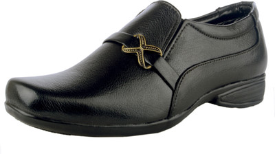 

Zebra Stylish Slip On Shoes For Men(Black)