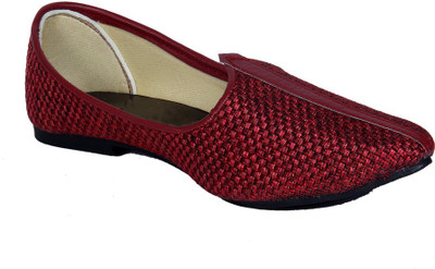 

Panahi Boys, Maroon