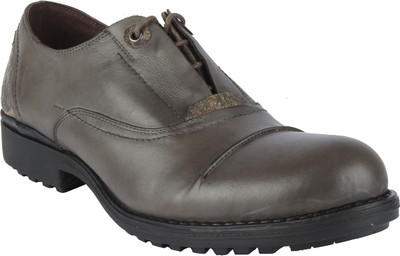 

Salt N Pepper 13-279 Surpunch Grey Outdoor Shoes For Men(Grey