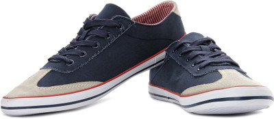 

Breakbounce EtoshaNavy Casual Shoes For Men(Navy)