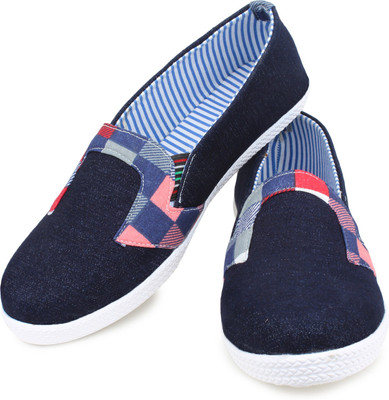 

Moonwalk Casuals For Women(Red