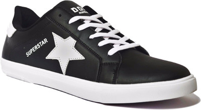 

DOC Martin Casuals For Men(Black