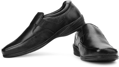 

Hush Puppies By Bata Jungle-II Slip On Shoes For Men(Black