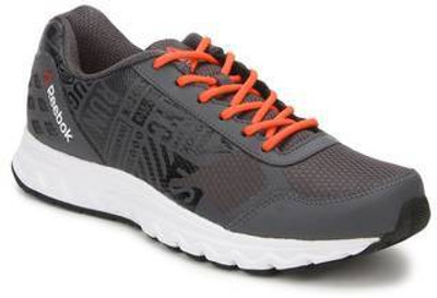 

REEBOK RUN VOYAGER Running Shoes For Men(Grey