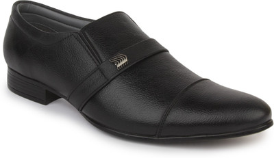 

Vilax Slip On Shoes For Men(Black)