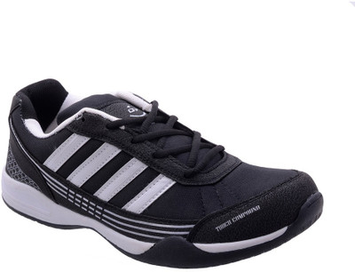 

Porcupine Running Shoes For Men(Black, White)