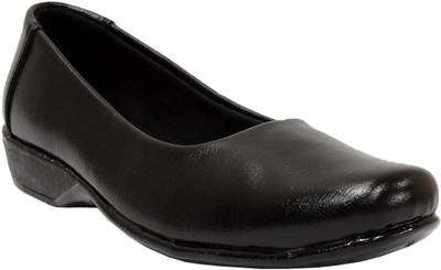 Snappy Black Formal Bellies Slip On Shoes