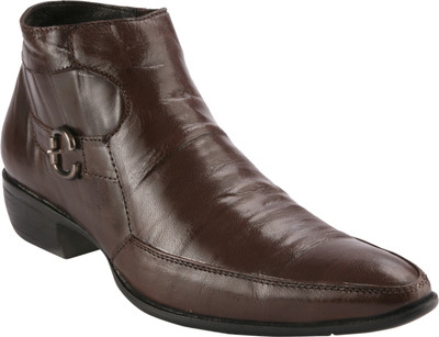 

IShoes Simple and Good Looking Boots For Men(Brown