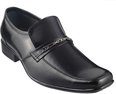 

Mochi Men Slip On Shoes For Men(Black, 11;black