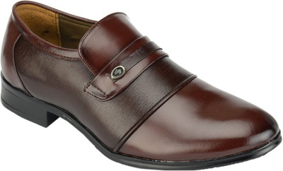 

Khadim's Lazard Party Wear For Men(Brown, Copper