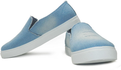 

Fast Trax Classic Sneakers For Women(Blue, Blue;white